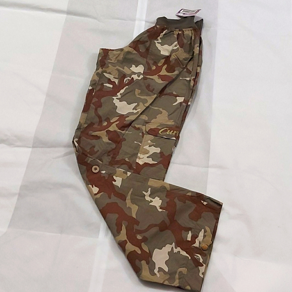 NWT Curves camouflage pants
